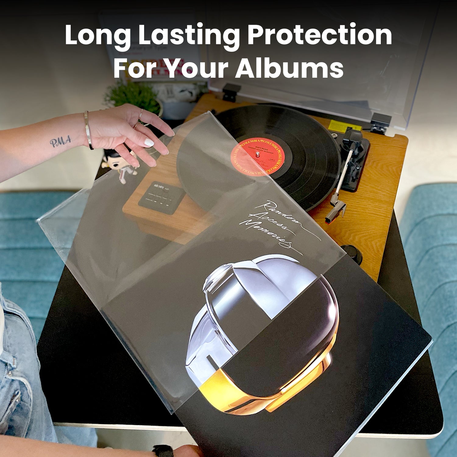 EVEO Vinyl Care Bundle - 200 Vinyl Sleeves + Vinyl 4-1 Cleaner Kit - EVEO TV
